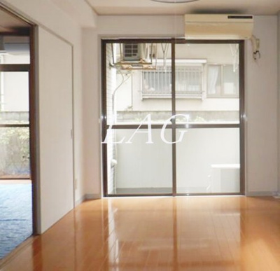 【居間・リビング】 | パレス相模大野 | 洋室のお部屋です。