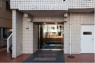 【エントランス】 | インプルーブ両国 | ゆとりのあるエントランスです