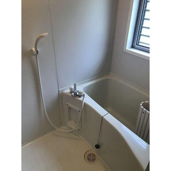 グランドール北上野の浴室