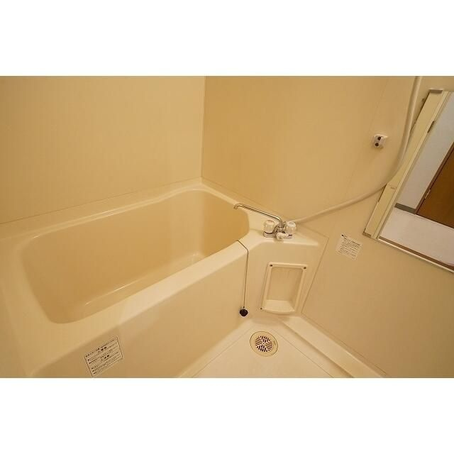 メゾンヌーヴェルの浴室