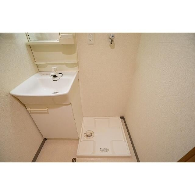 メゾンヌーヴェルの洗面所