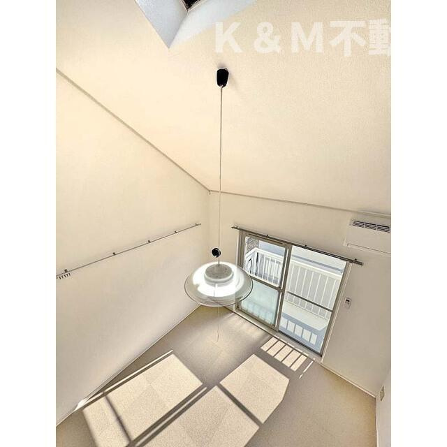 ジュネパレス松戸第５２４号の展望|天高があり開放的な居室です 