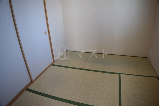 大阪市中央区日本橋２丁目の賃貸マンションの内装