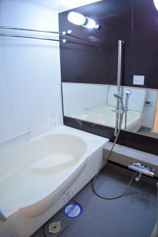 大阪市中央区日本橋２丁目の賃貸マンションの浴室