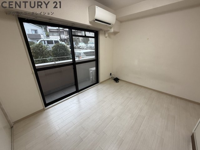 床色が明るい色合いで、とてもきれいです。
