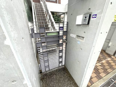 【エントランス】 | メゾン呉藤