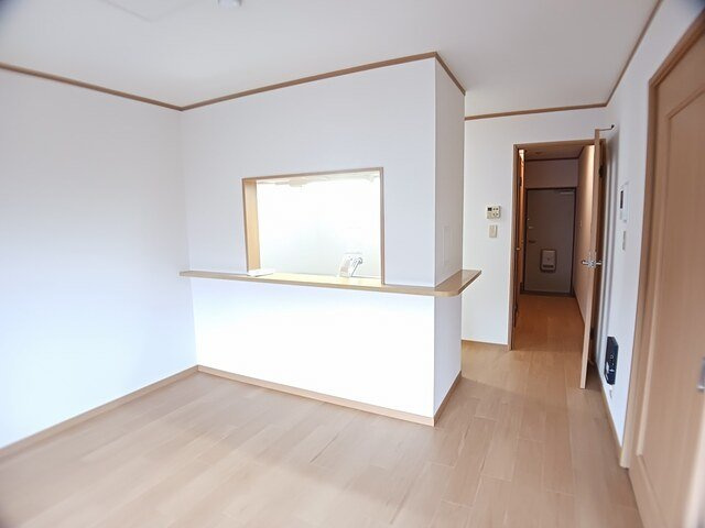 ローレル　ハイツの居間・リビング