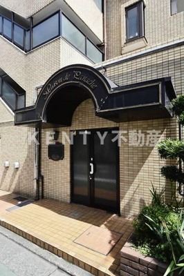 【エントランス】 | メゾン・ド・パナシェ | 建物の内部です