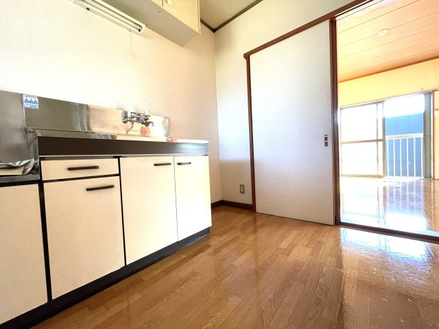 茂原市小林のアパートの洋室