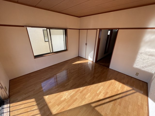 茂原市小林のアパートの洋室
