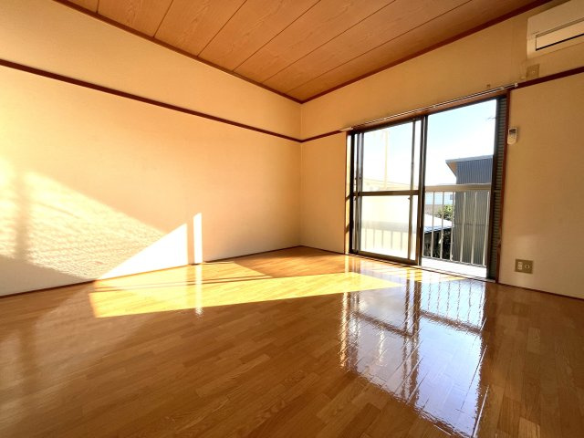 茂原市小林のアパートの洋室
