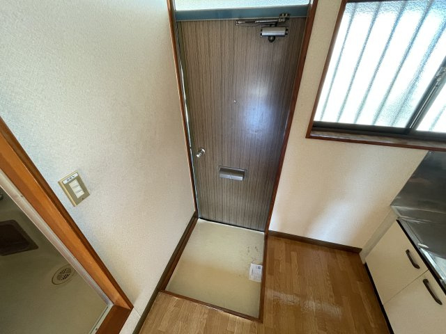 茂原市小林のアパートの玄関