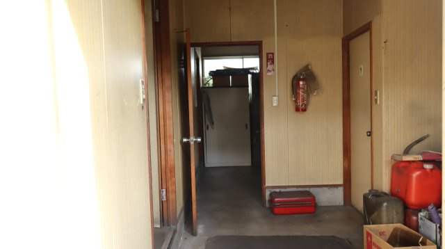 【事業用】大町大新田　倉庫の内装