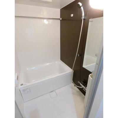 【浴室】 | LA MAISON VERTE | ゆったり過ごせるお風呂です