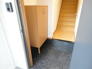 【玄関】 | ホワイティ　Ａ | 玄関