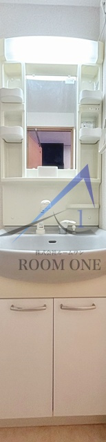 ヴァンハウス川崎京町サングレイスの洗面所|洗面台です。