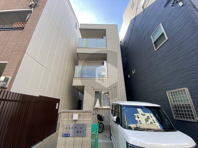 エスポワール春日5のエントランス