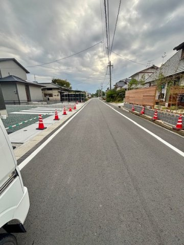 久留米市大善寺町宮本　11号地の前面道路含む現地写真