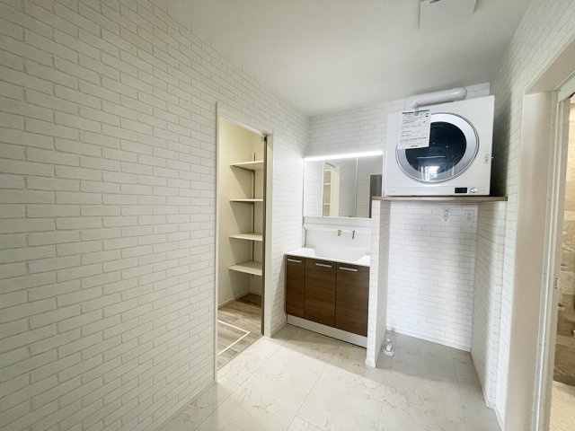 大津市南滋賀3丁目中古戸建のランドリースペース