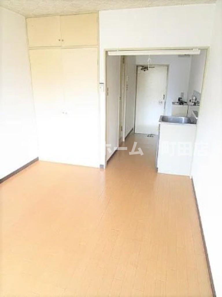 フローラハウス※初期費用分割あと払いサービス利用可能物件の居間・リビング