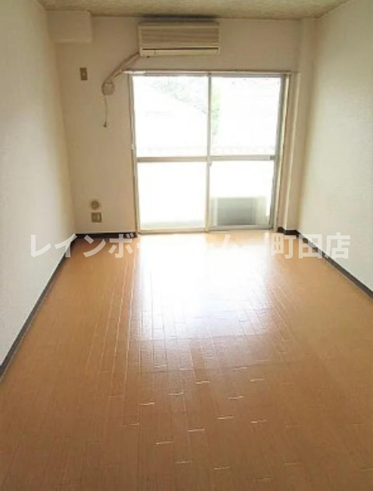 フローラハウス※初期費用分割あと払いサービス利用可能物件の居間・リビング