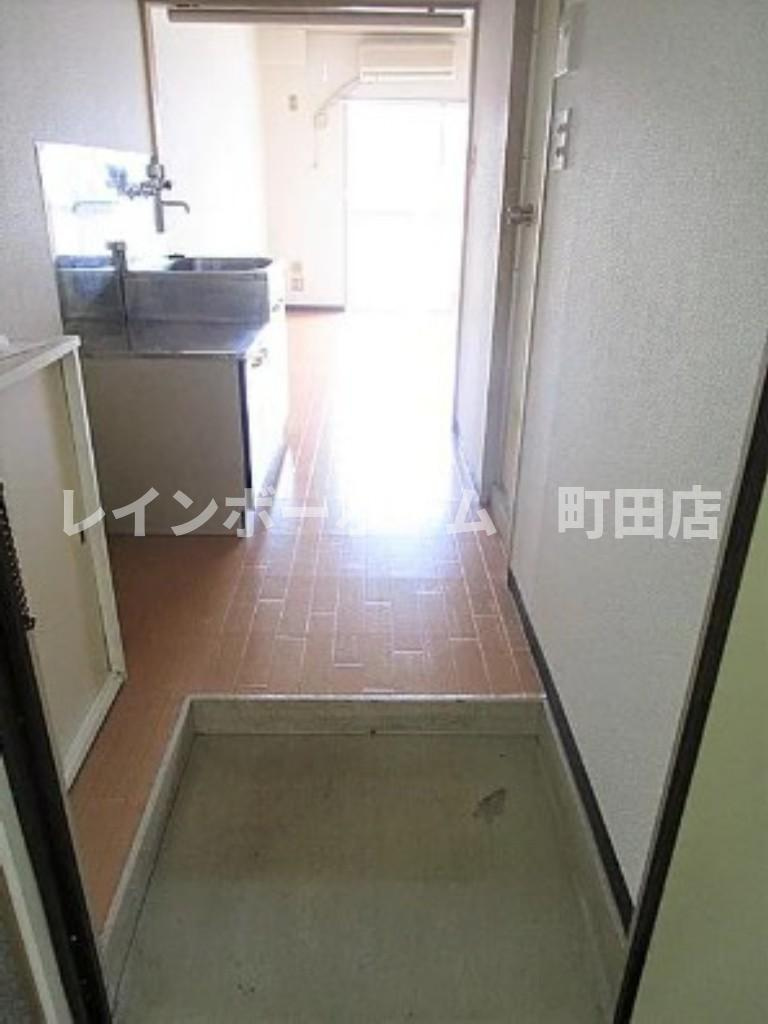 フローラハウス※初期費用分割あと払いサービス利用可能物件の玄関