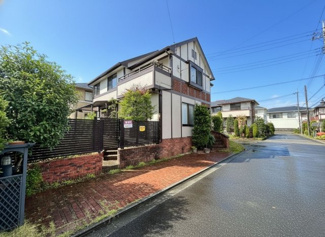 【前面道路含む現地写真】 | 佐倉市染井野　中古戸建　京成臼井駅 | 約6ｍの道路になり交通量も少ないため、お車の出し入れがスムーズに行えます。