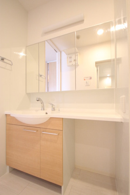 【独立洗面台】 | D-roomS・K A棟 | 洗髪洗面化粧台