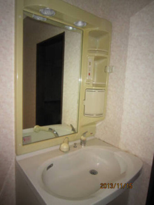  | ロイヤルクローバー | 洗髪洗面化粧台（写真は107号）