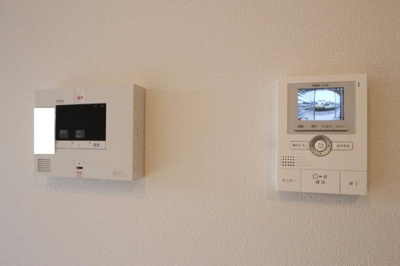 【セキュリティ】 | ベラルーチェ南ヶ丘 | ＴＶインターホン/セコムのホームセキュリティ