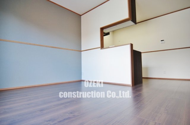 赤山BASEの居間・リビング