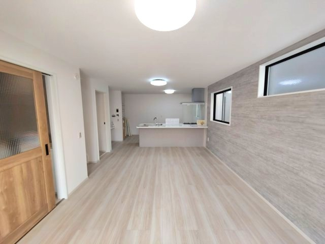 【内覧動画公開中！】三鷹市牟礼５丁目 井の頭線 三鷹台駅 新築戸建の居間・リビング
