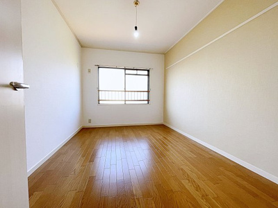 【居間・リビング】 | 密柑山セピアコート【名古屋市賃貸・駅徒歩5分】