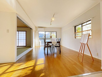 【居間・リビング】 | 密柑山セピアコート【名古屋市賃貸・駅徒歩5分】