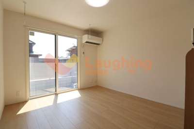 【バルコニー】 | ブレッザ | 開放的で明るい空間を演出してくれるバルコニーです※類似物件の写真です