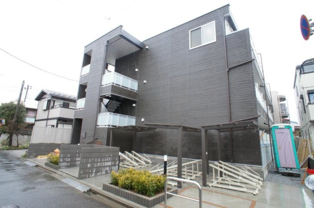 リブリ・MSハイツ 参番館の外観