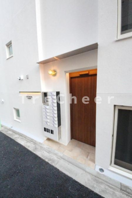 【エントランス】 | シカダナカノ