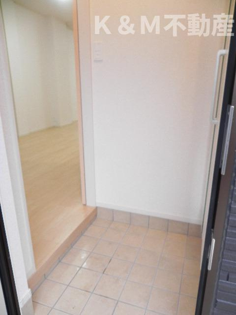 ブルックヒルズⅥの玄関|きれいな玄関です