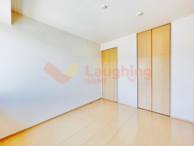 【寝室】 | リュミエル B棟 | ゆとりの広さです