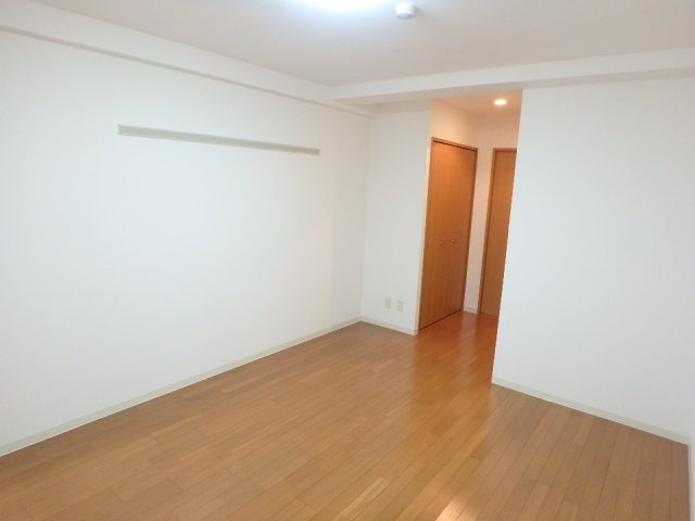 【寝室】アントラ立町 