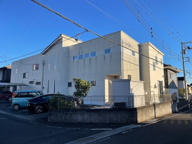 富士宮市外神売り中古住宅の外観