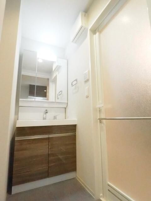 Ｎ－ｆｌａｔｓ板橋の独立洗面台