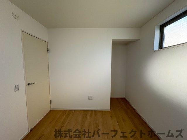 【寝室】の画像