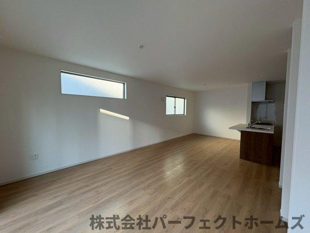 【居間・リビング】の画像