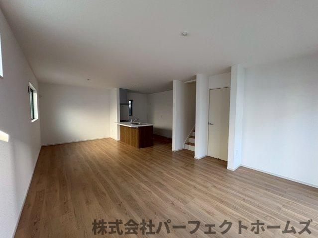 【居間・リビング】の画像