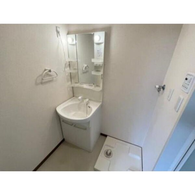 【洗面所】 | NISHITENMA -Y´svillage | 洗面所です