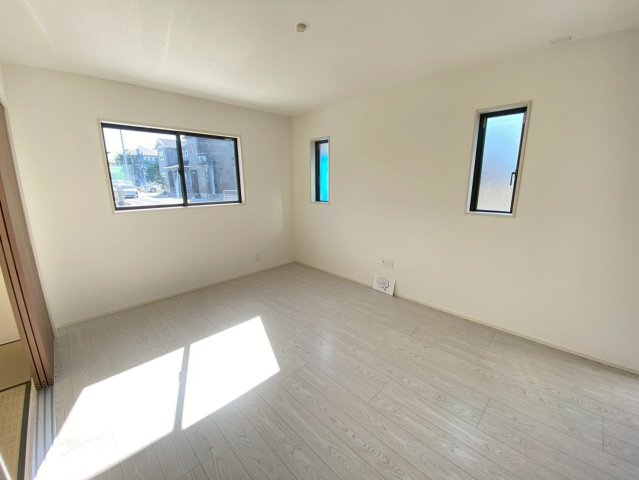 よかタウン／東区保田窪3丁目1期／19号棟の居間・リビング