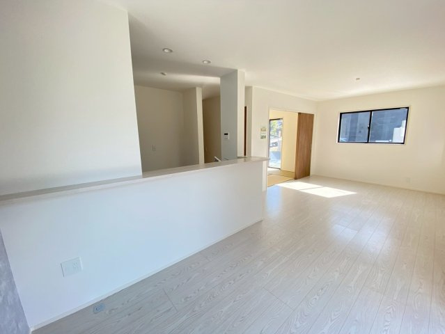 よかタウン／東区保田窪3丁目1期／19号棟の居間・リビング