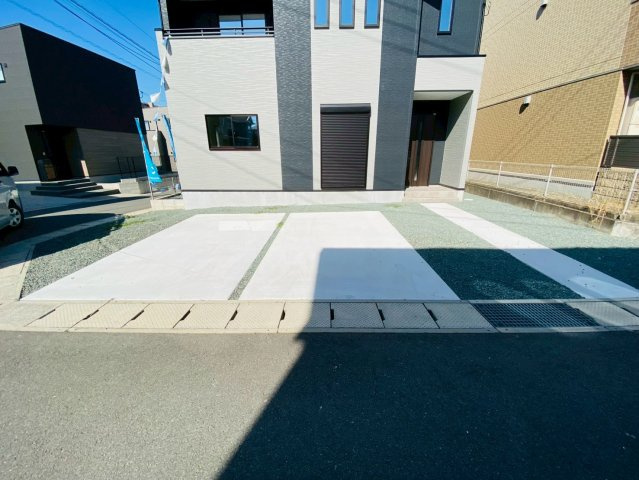 よかタウン／東区保田窪3丁目1期／19号棟の駐車場