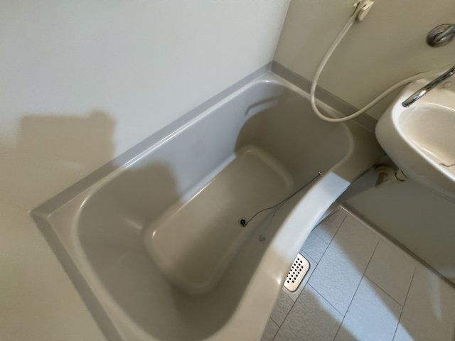 服部ハイツカワバタの浴室